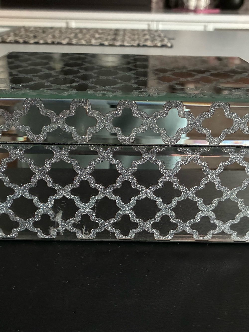Mirrored Box, Decor, Velvet-Lined Chest ✨ - Picture 7 of 7